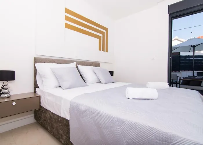 Apartman 21 B