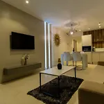 21 B *