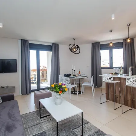 21 B Apartamento Trogir